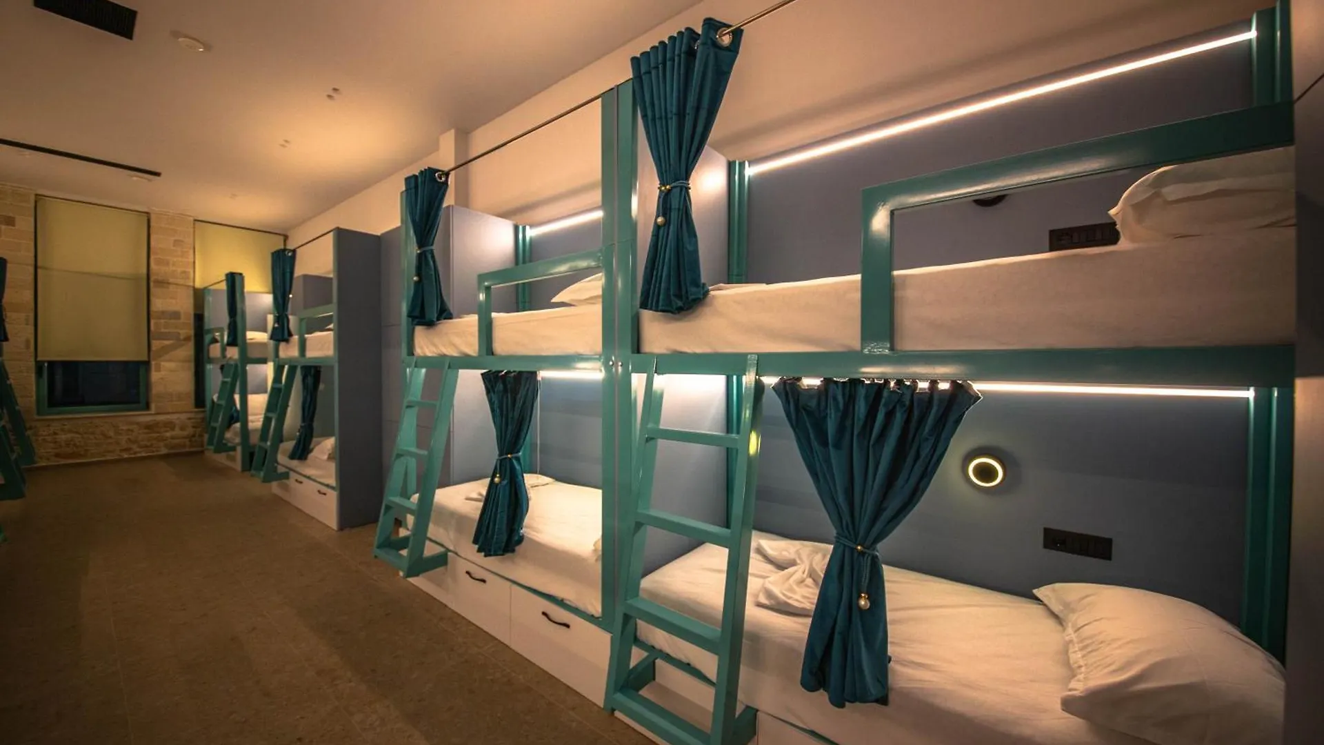 Vega 43 Hostel Sarandë